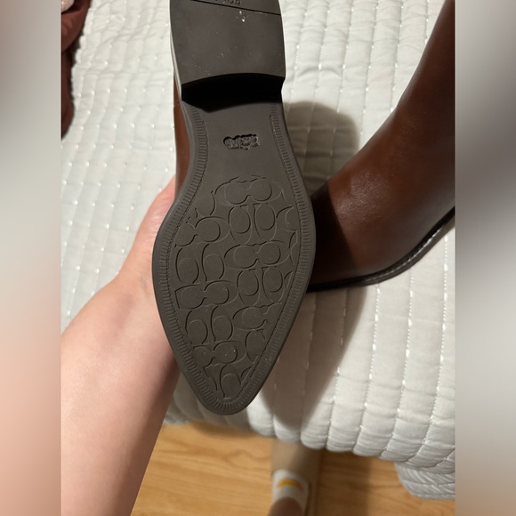 COACH Leather Boots - Size 8 - Picture 2 of 3